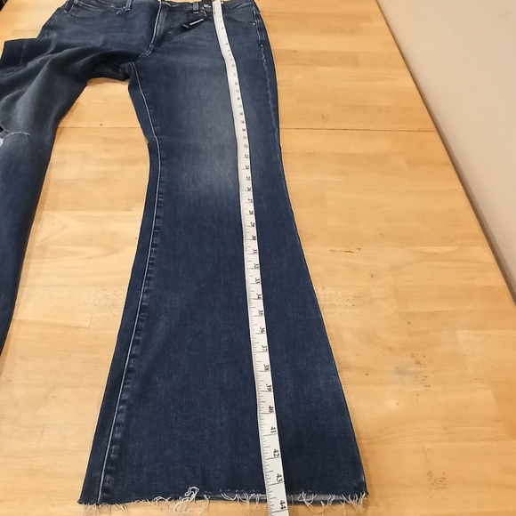 Express Mid Rise '70s Flare Distressed Jeans Denim Women's Size 14R New With Tag - Picture 15 of 16